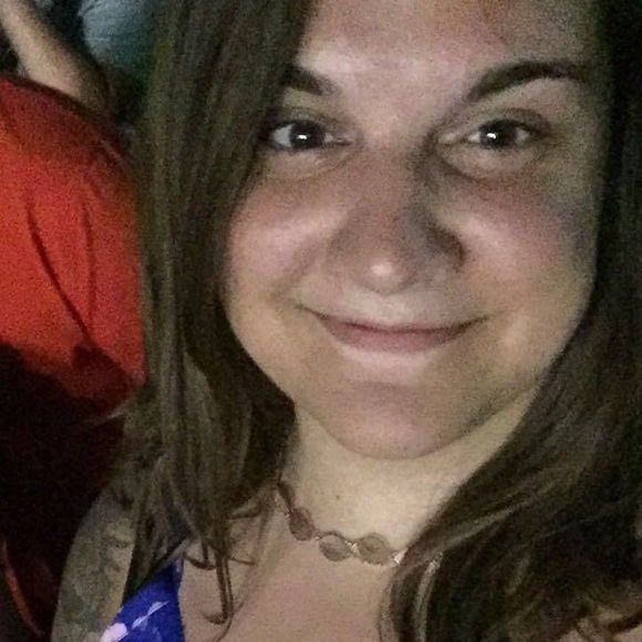 Meet your Posher, Jessica - Picture 1 of 1